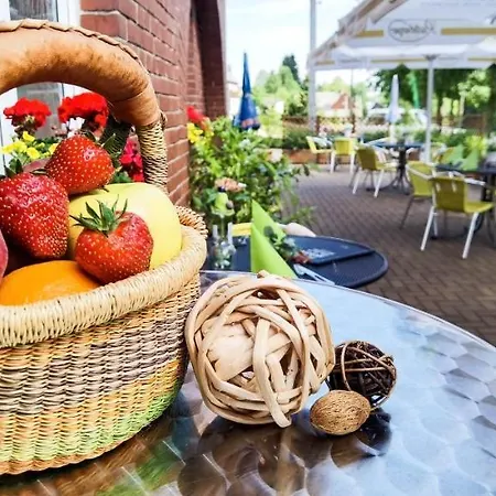Cafe & Gastehaus Reichel Hotel *