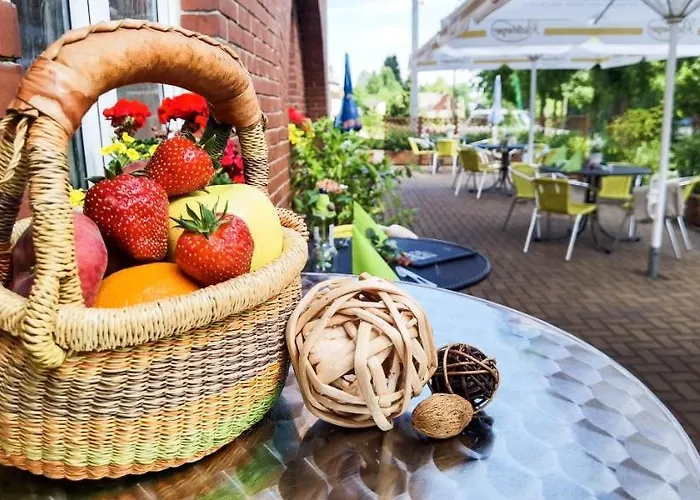 Cafe & Gastehaus Reichel Hotel *